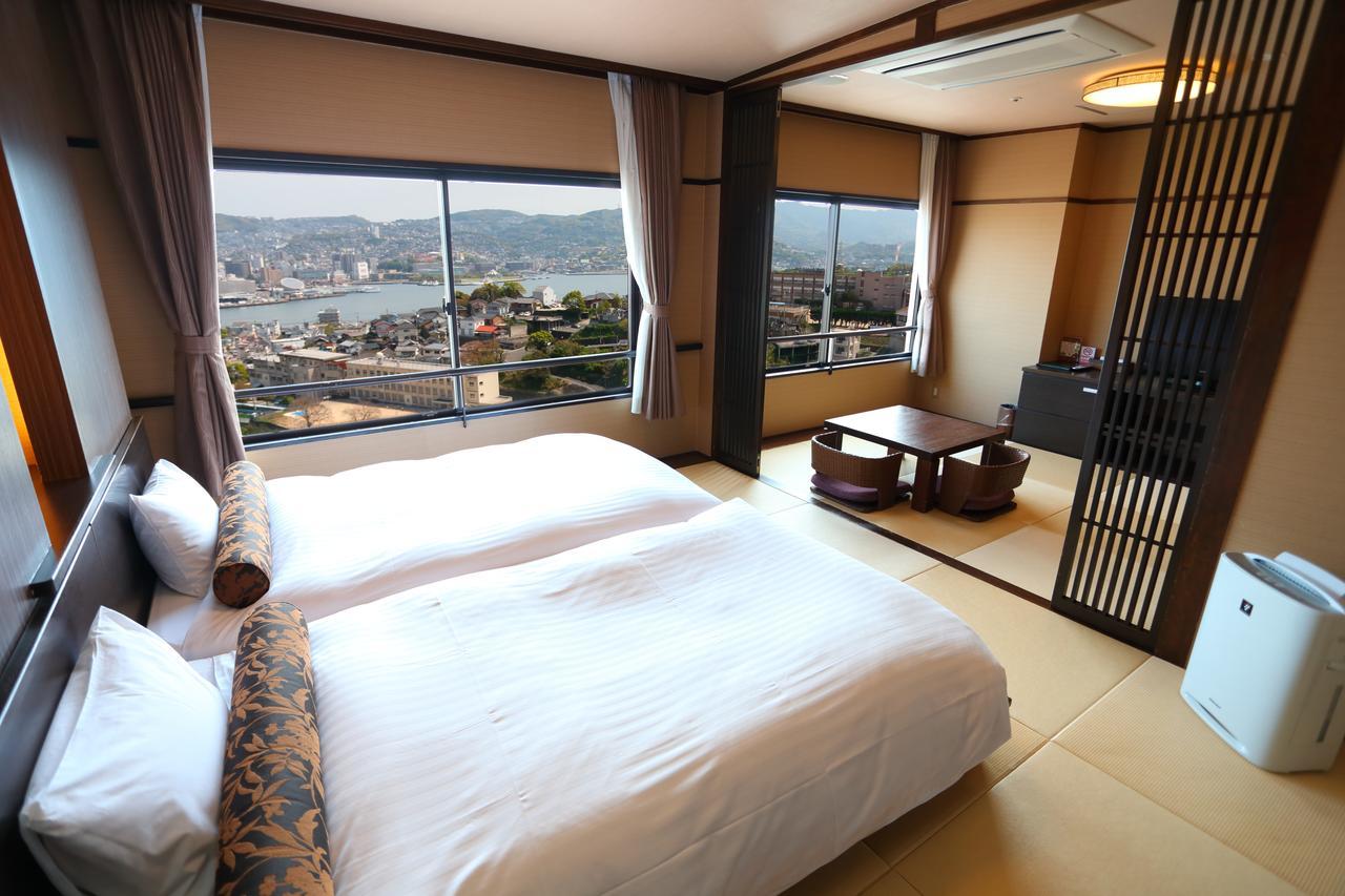 Hotel Amandi Nagasaki Buitenkant foto